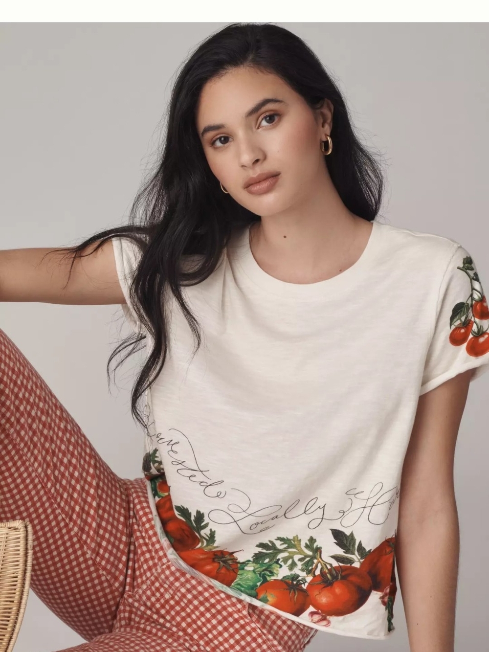 Anthropology Maeve Cream Short Sleeve Tee w/ Tomato Vegie Greenery Print Cotton